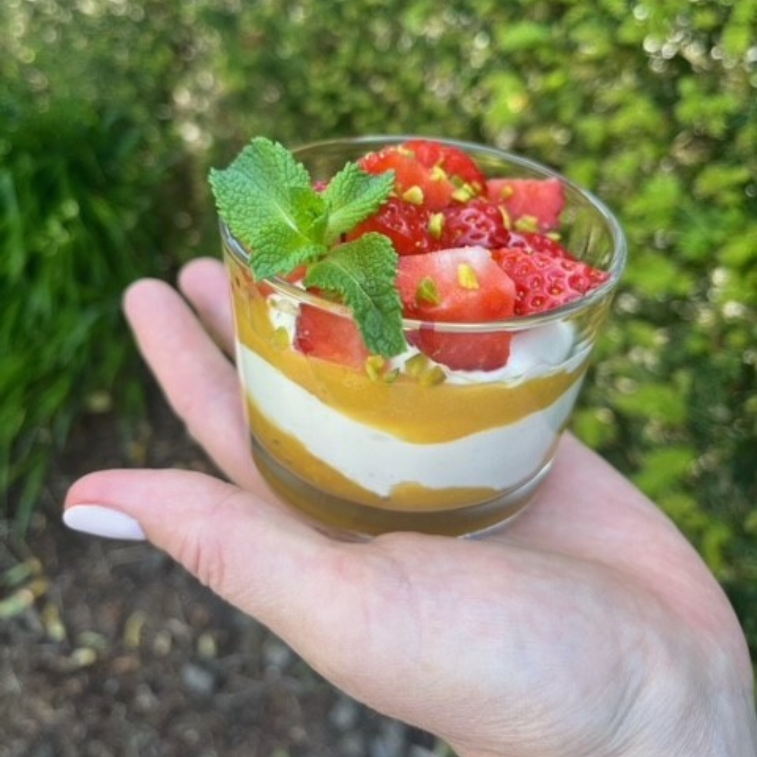 mango-dessert-im-glas