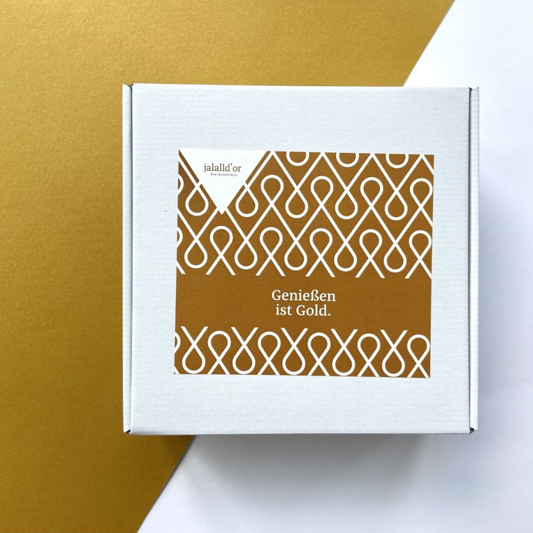 Geschenkbox - "Genießen ist Gold"