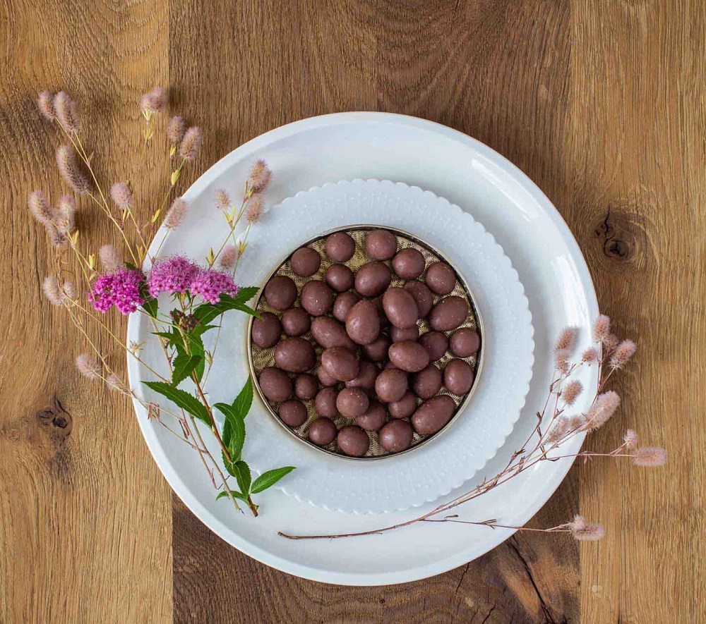 erdbeeren-bio-vollmilchschokolade-moodbild