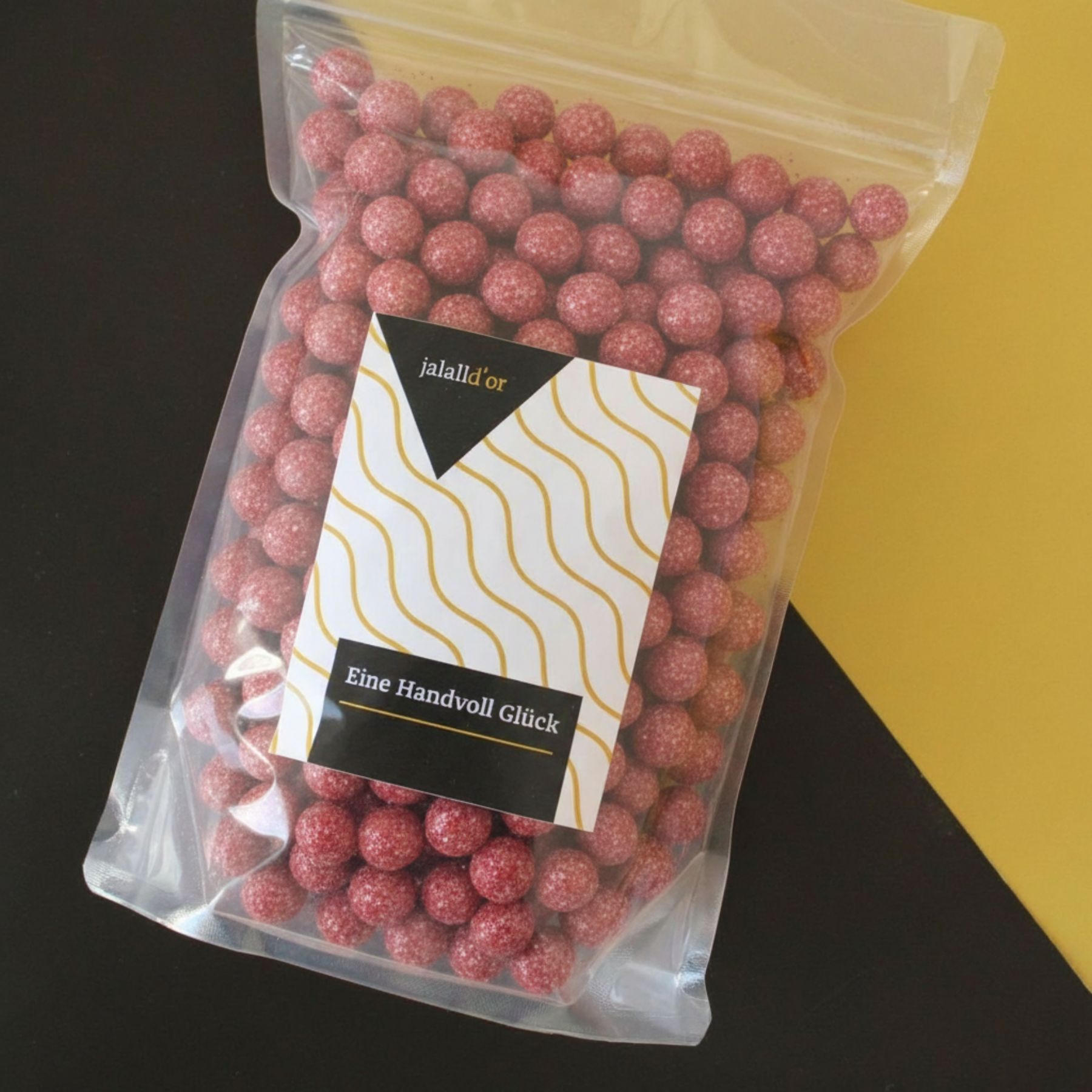 Johannisbeeren in weißer Schokolade